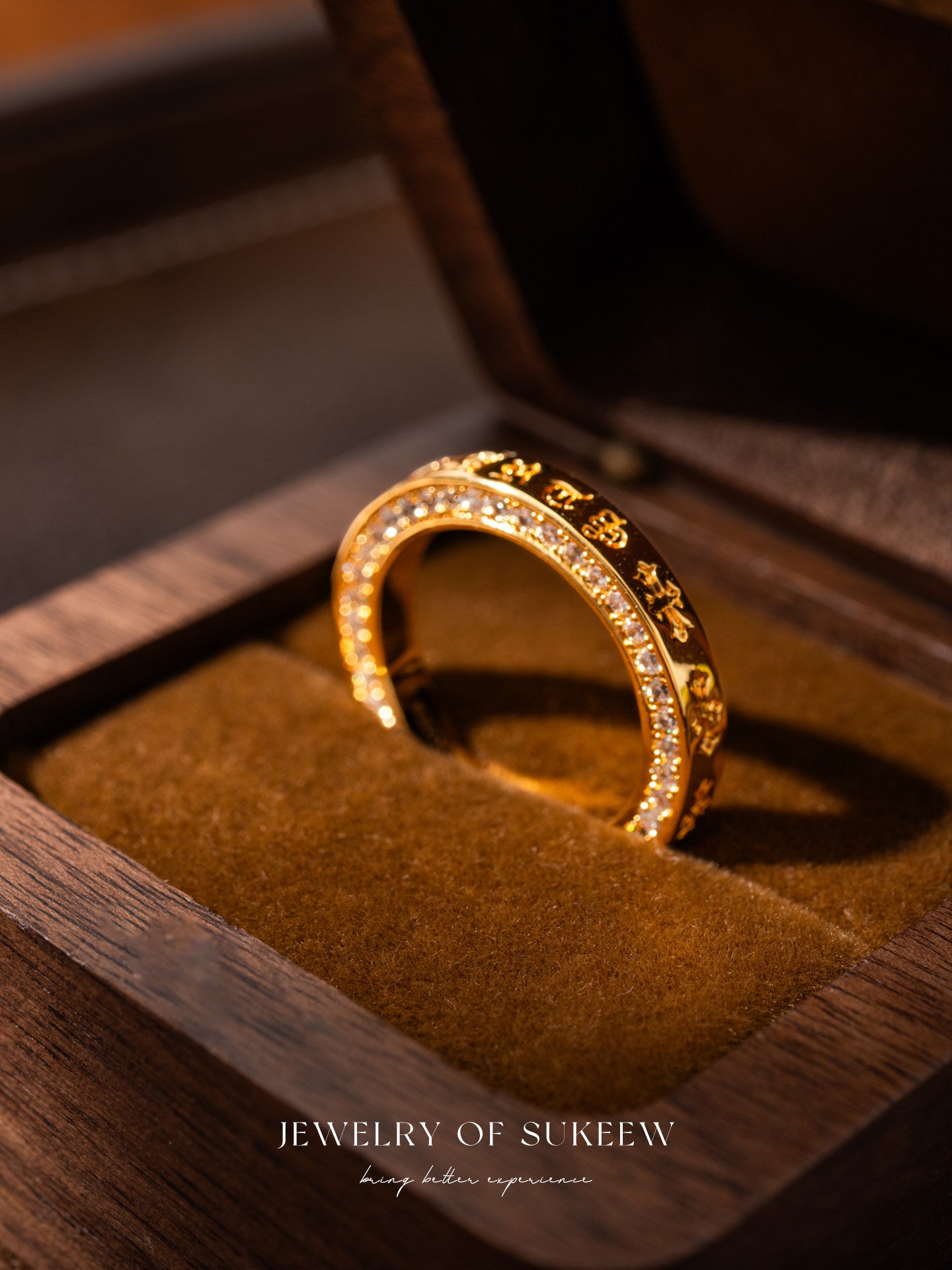 Golden Leaf Ring